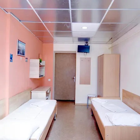 Hostel Podolski Parus